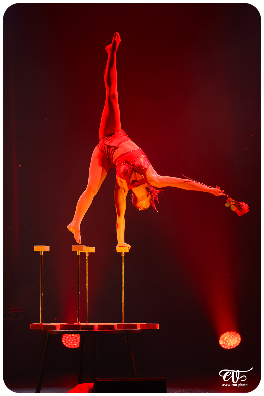 PLEIN FEU (CIE AVRIL EN SEPTEMBRE)